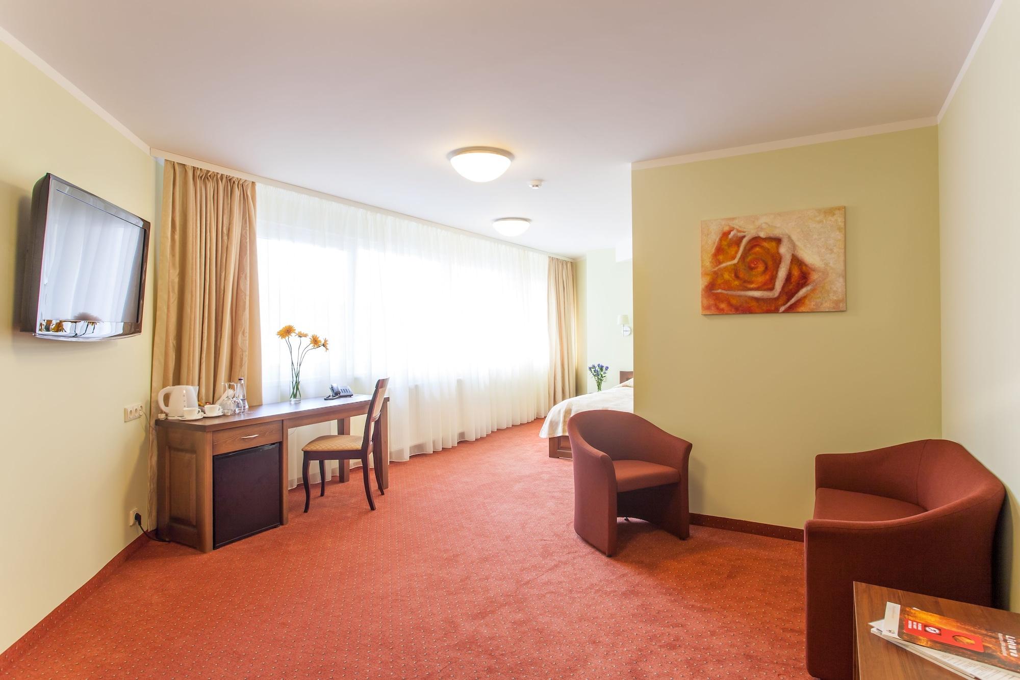 Airinn Hotel 3*