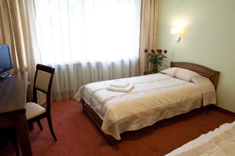 Airinn Hotel 3*