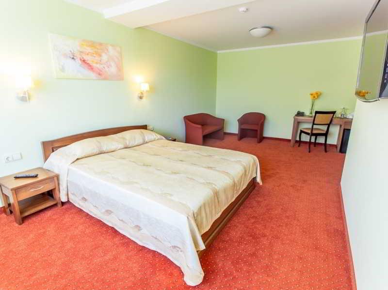 Airinn Hotel 3*