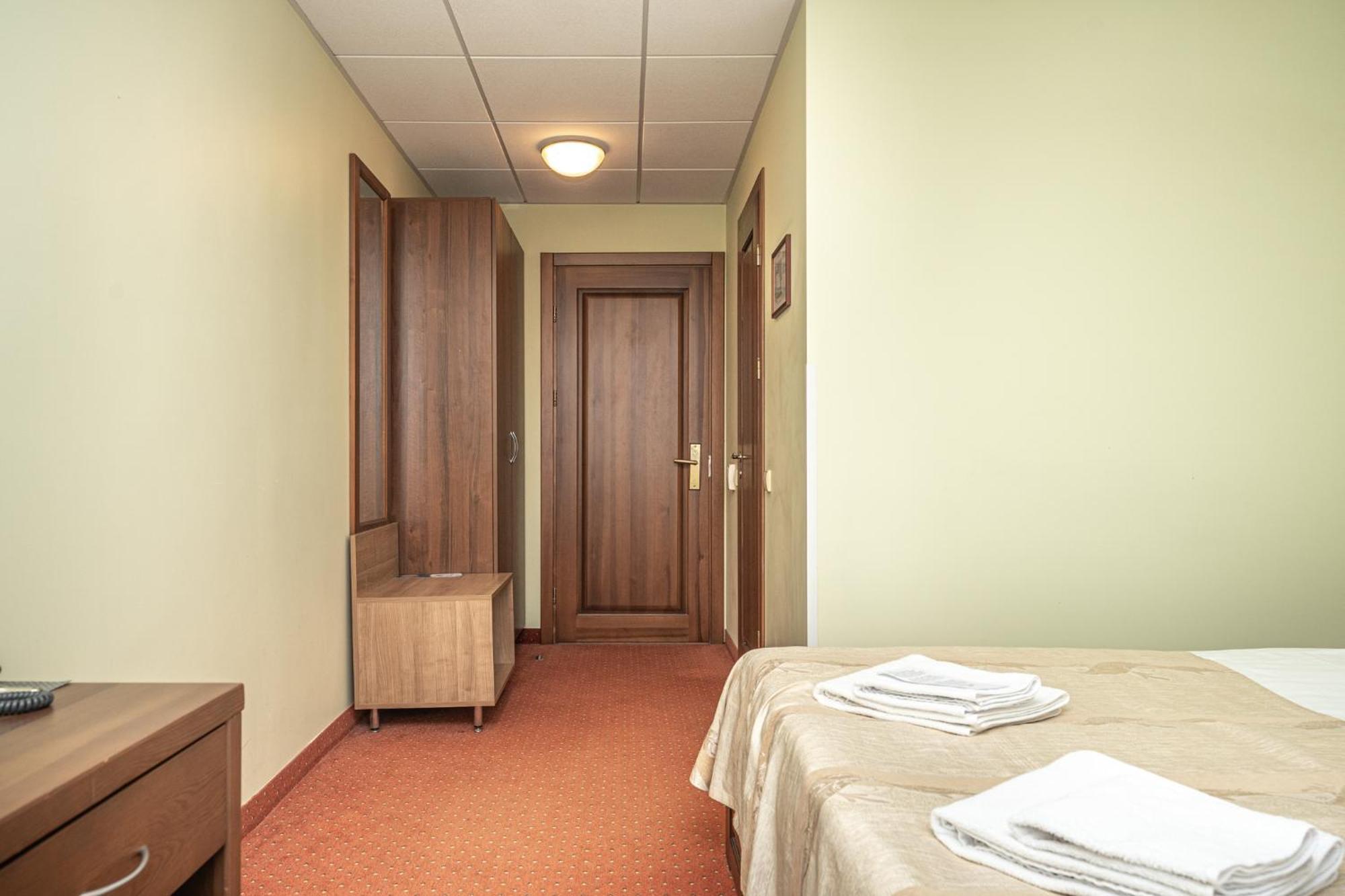Airinn Hotel 3*