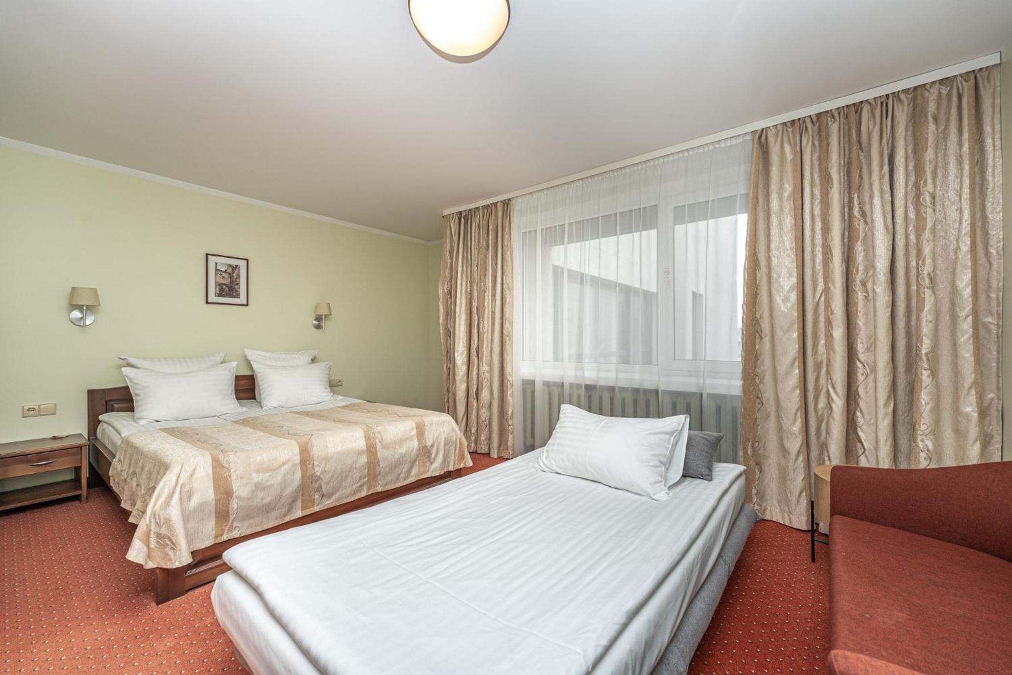 Airinn Hotel 3*
