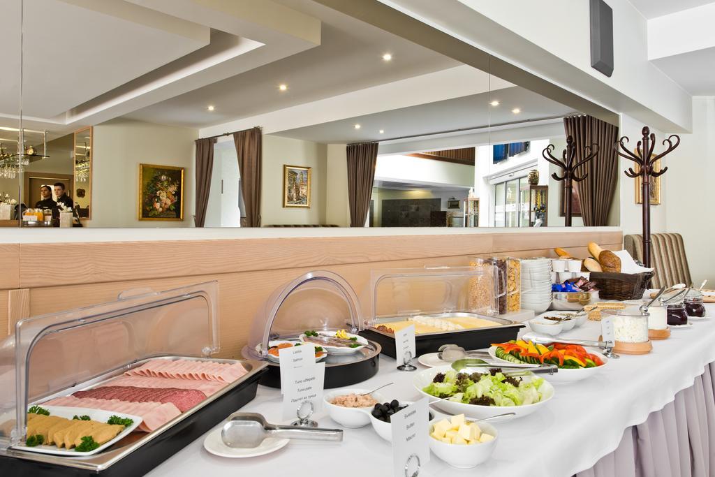 Hotel Airinn 3*
