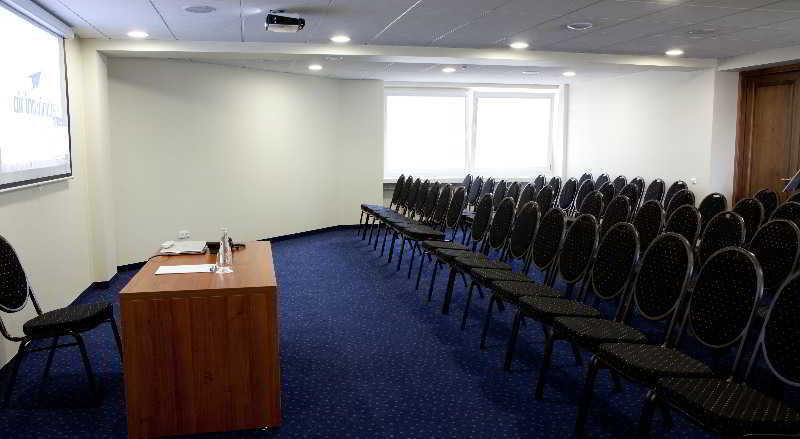 Hotel Airinn Airport Renovated 2025