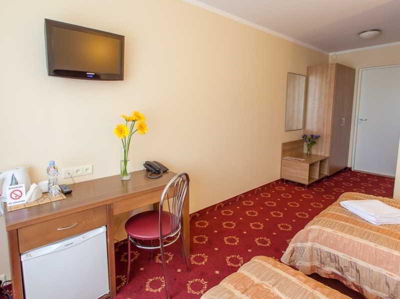 Hotel Airinn Airport Renovated 2025